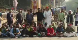 স্বরাষ্ট্র উপদেষ্টার পদত্যাগ দাবি: ৩ ঘণ্টা পর ছাত্রশক্তির অবরোধ প্রত্যাহার